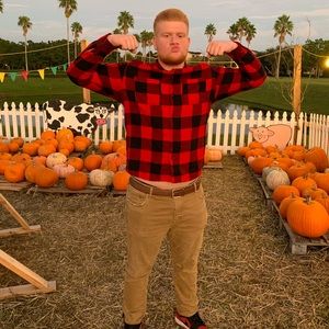 Meet your Posher, Caleb